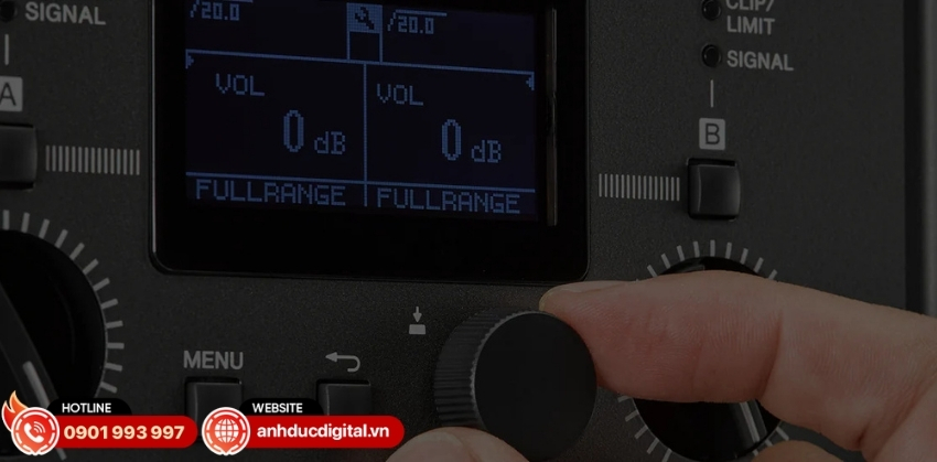 Yamaha PX8 được trang bị các preset cài sẵn dành cho nhiều dòng loa Yamaha