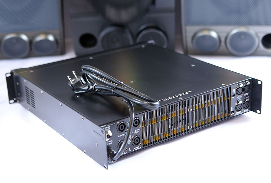 Crest-&-Carver-AV-3200-05