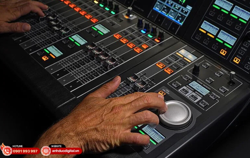 DM7 tích hợp tới 43 hiệu ứng trong FX Rack