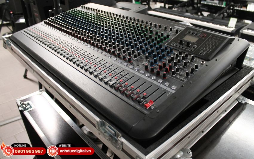 Mixer Yamaha MGP32X được thiết kế khung kim loại chắc chắn