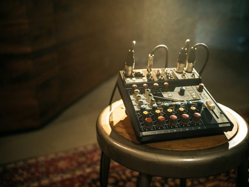 Mixer Soundcraft Notepad 8 14