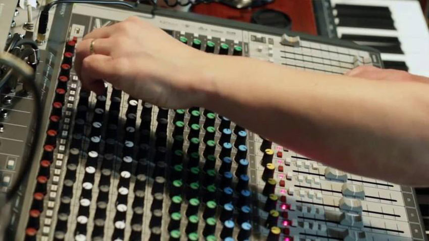 Soundcraft Signature 12 11