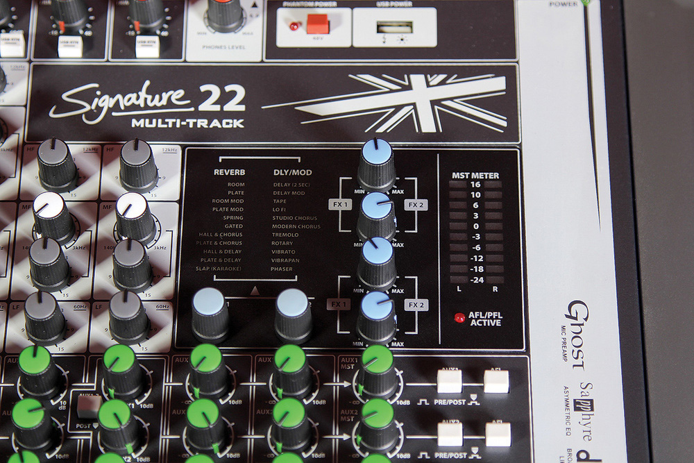 Soundcraft Signature 22 MTK 2