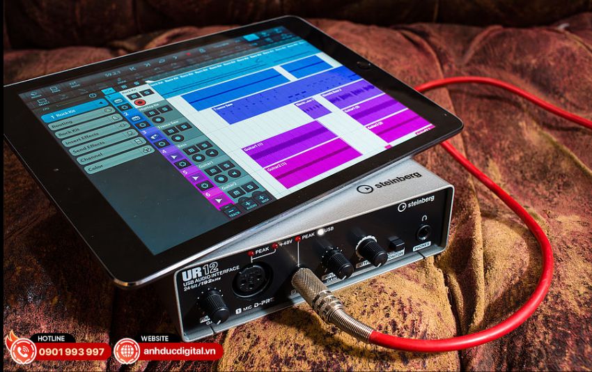 soundcard-yamaha-steinberg-ur12 (2)
