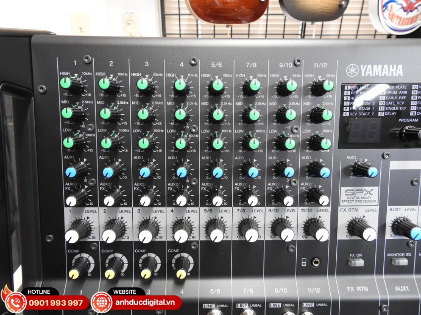 mixer Yamaha EMX5 được tích hợp EQ 3 băng tần