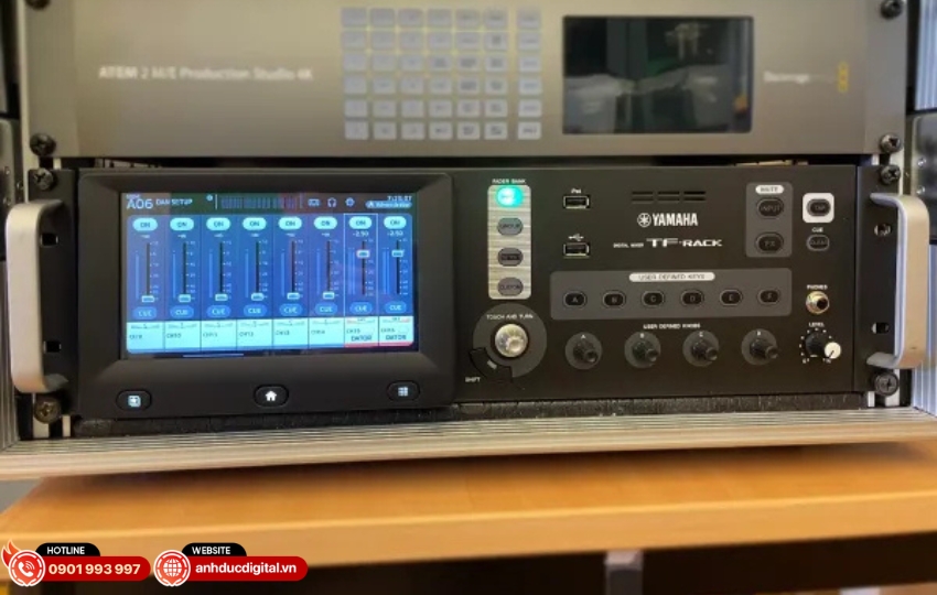 Bàn trộn TF-RACK hỗ trợ tới 40 kênh xử lý mạnh mẽ