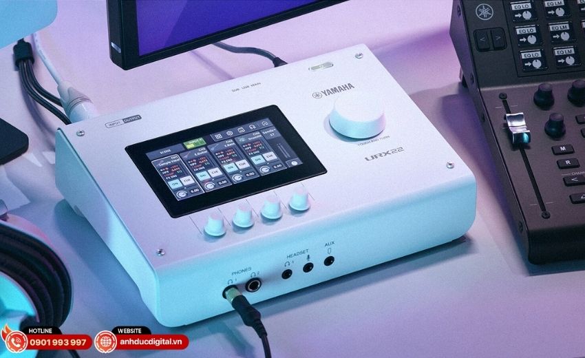 Yamaha URX22 audio interface hỗ trợ thu &acirc;m 32-bit 192kHz chất lượng cao
