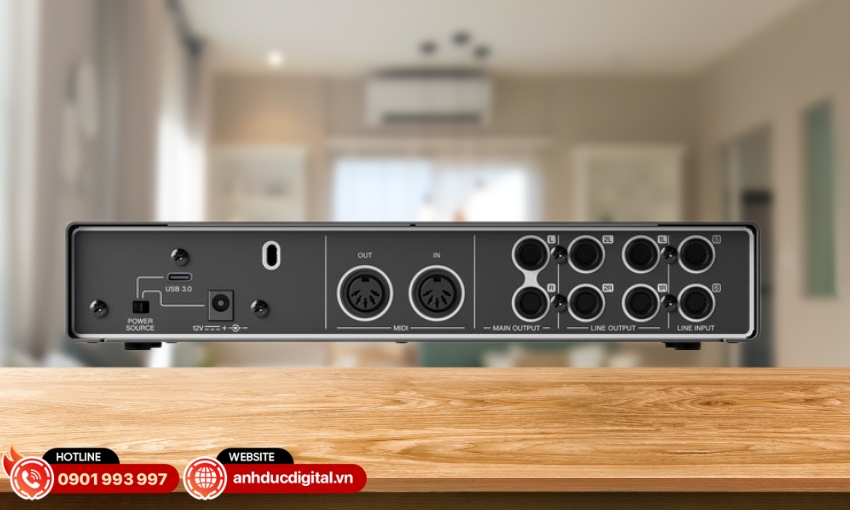 Audio interface Yamaha URX44C sở hữu cấu h&igrave;nh 6-in / 4-out