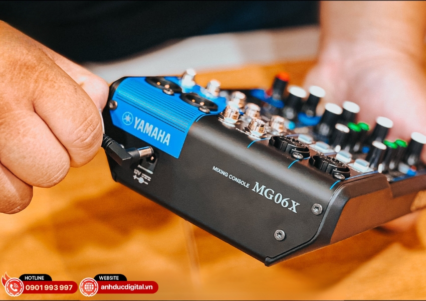 Thiết bị cho dàn âm thanh quán cafe