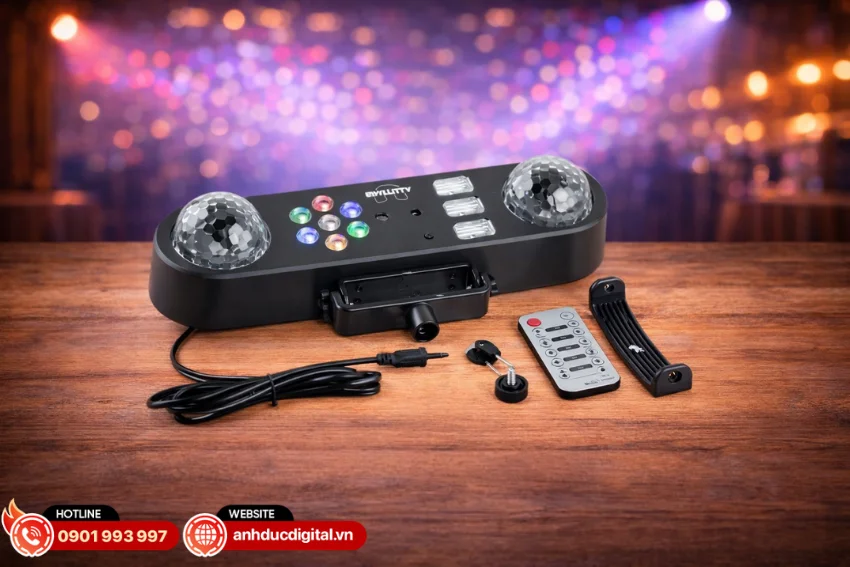 Đèn Fuzzix AllStar3 LED Party Light Effect được trang bị sẵn chân đế tripod kim loại chắc chắn