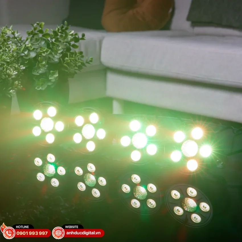 Fuzzix Comet M06 c&oacute; hiệu ứng &aacute;nh s&aacute;ng k&eacute;p độc đ&aacute;o