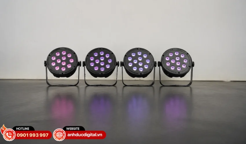 Fuzzix Comet M12 Party Par Set được thiết kế theo dạng combo 4 đ&egrave;