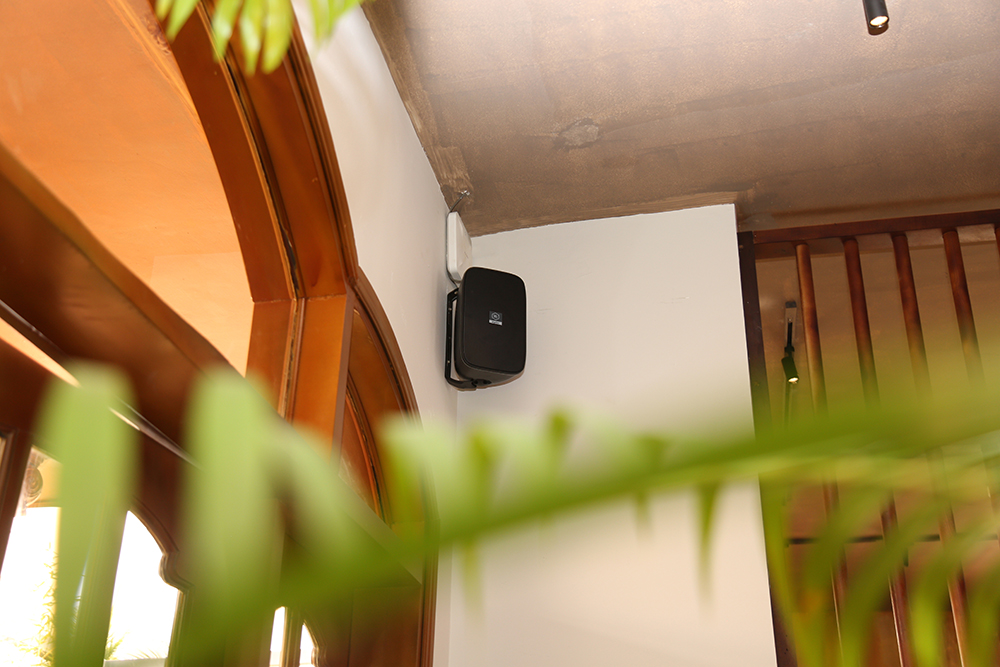 Loa Alpha Works AW52 4