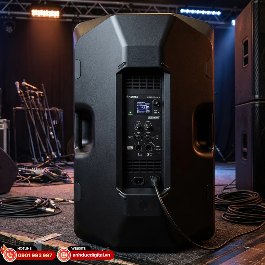 DXR15 MKIII hỗ trợ cổng kết nối đa dạng