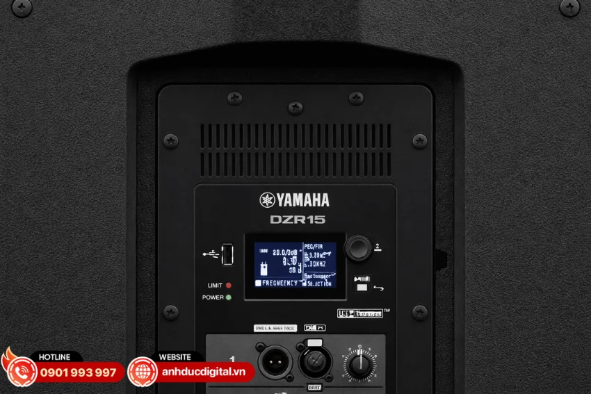 Yamaha DZR15 được tích hợp màn hình LCD