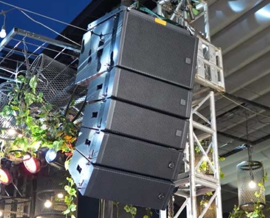 Loa Wharfedale WLA-28SUBA 15