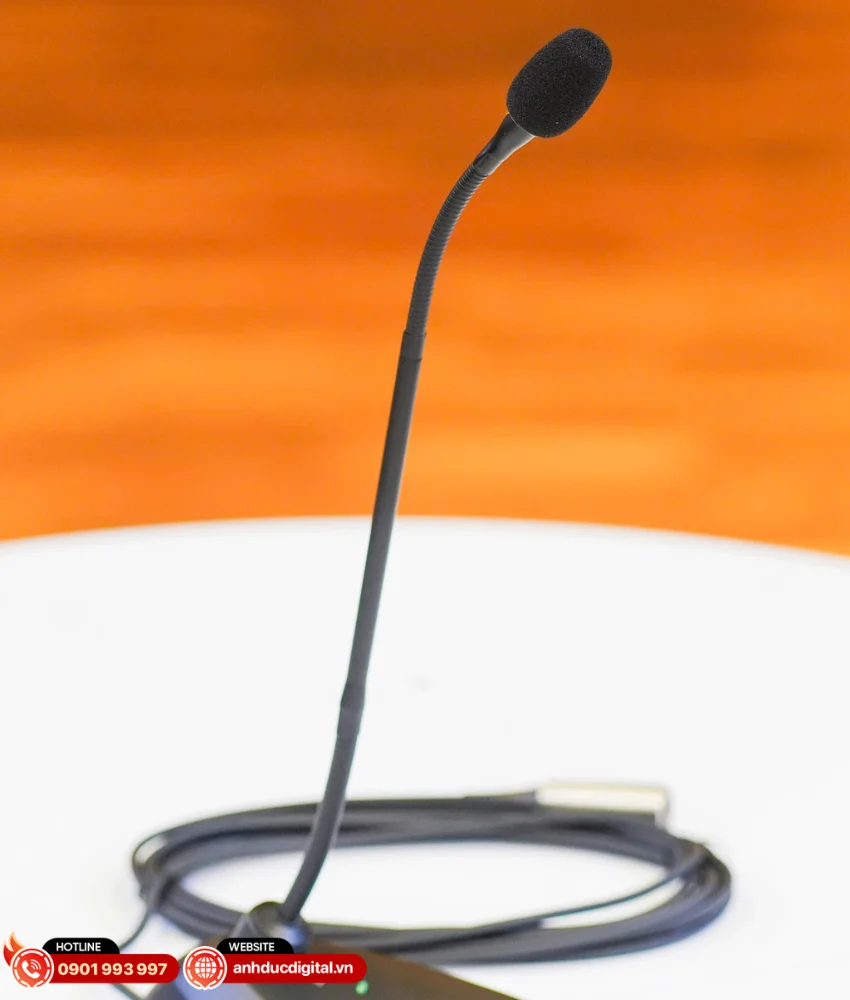 Shure MX412 có dải tần đáp ứng từ 50 Hz đến 17 kHz