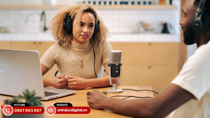 Độ ph&acirc;n giải 24-bit/96kHz gi&uacute;p micro AKG ghi lại lời n&oacute;i, vocal v&agrave; nhạc cụ với lượng chi tiết ph&ugrave; hợp