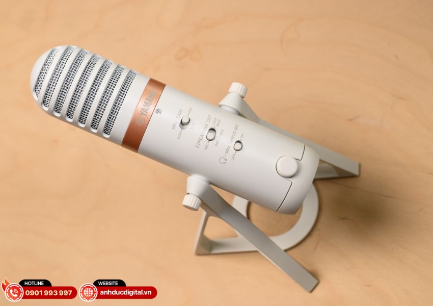 Micro Live Stream USB Yamaha AG01 - 2