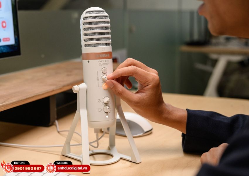 Micro Live Stream USB Yamaha AG01 - 3