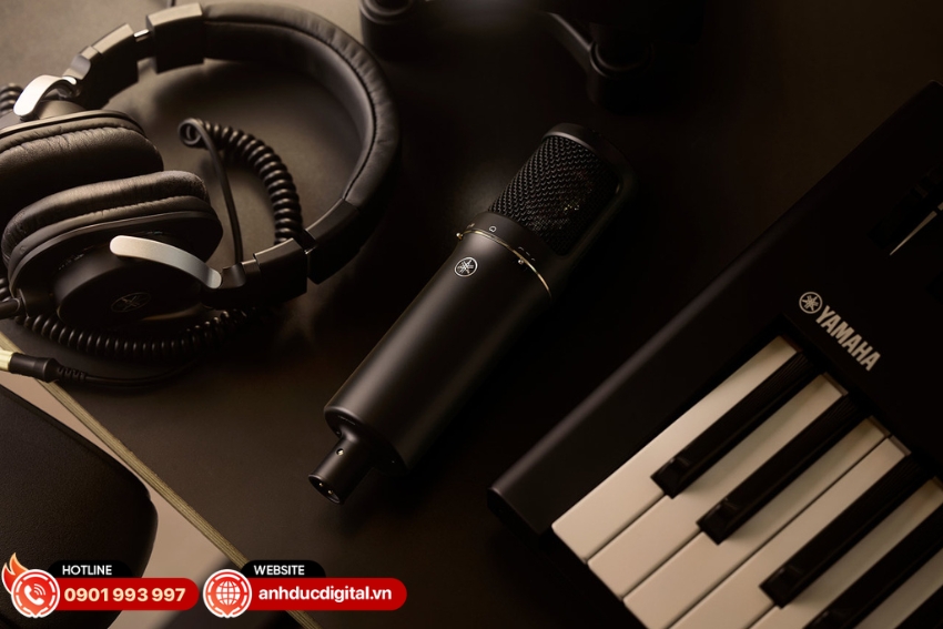 Yamaha YCM705 đáp tuyến tần số rộng 20 Hz – 20 kHz