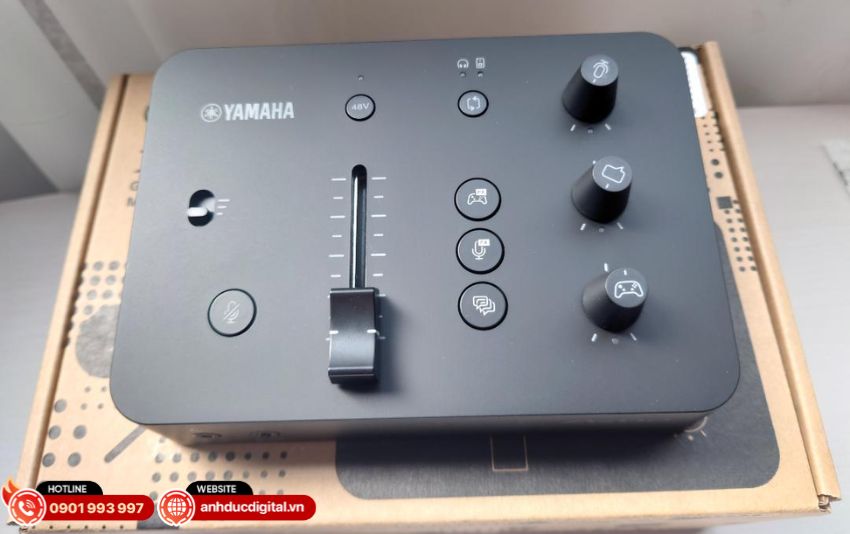 ZG02 hỗ trợ kết nối qua cổng USB Type-C với PC