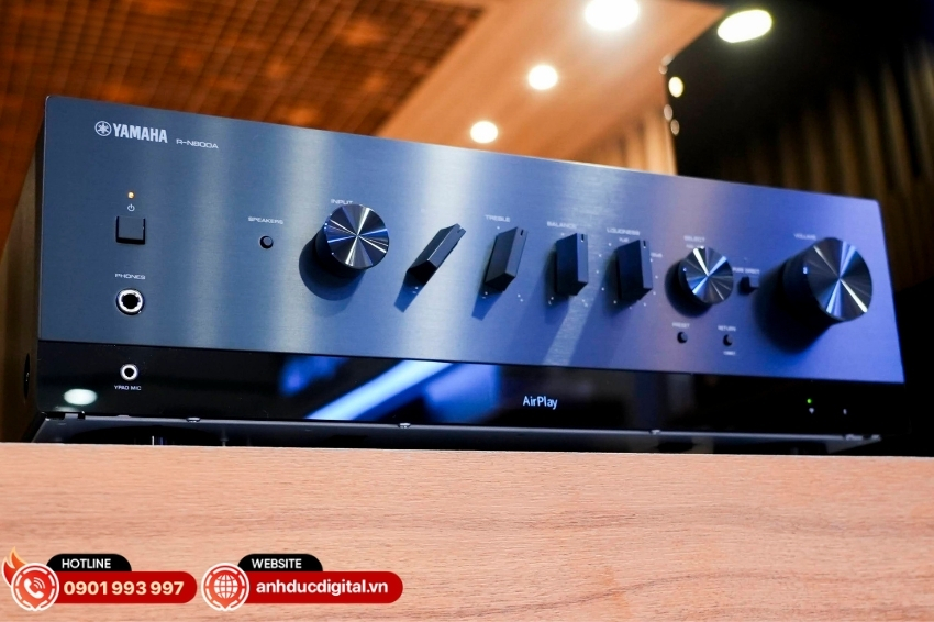 Yamaha R-N800A mang phong cách thiết kế thanh lịch đậm chất Hi-Fi cổ điển