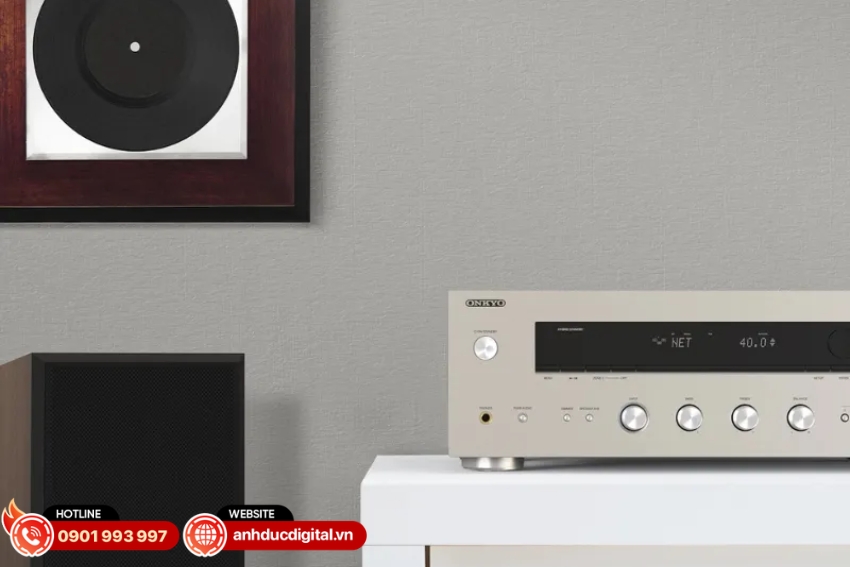 TX-8470 được t&iacute;ch hợp bộ giải m&atilde; DAC AKM AK4452 nổi tiếng