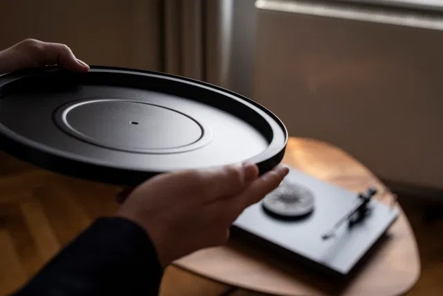 Pro-Ject Debut Carbon Evo 15