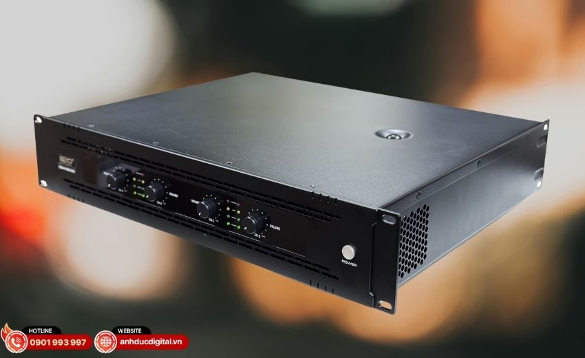 cục đẩy NEKO CB4X8000 4 k&ecirc;nh độc lập