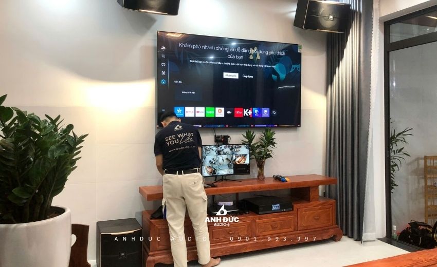 amply karaoke hạn chế hú micro