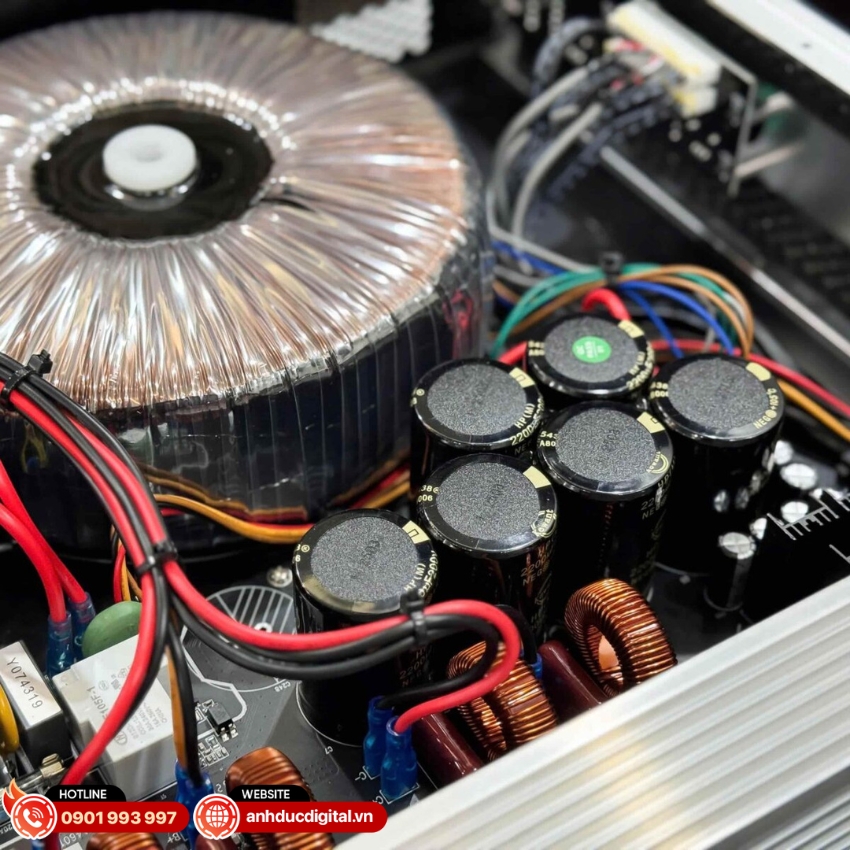 Cục đẩy Neko CB4x6000 được trang bị mạch Class D tiên tiến