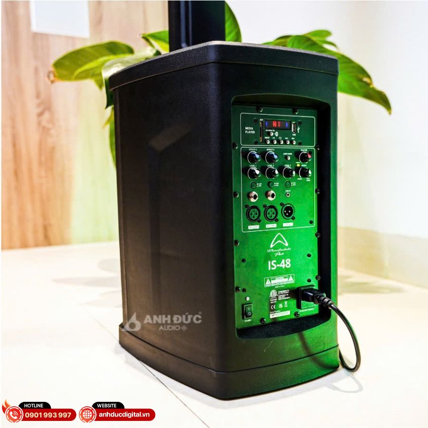 Mặt sau loa wharfedale IS-48