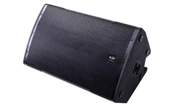 Trang bị 2 củ loa kiểm âm tốt
