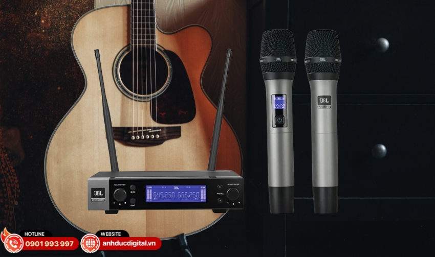 Trải nghiệm karaoke chuy&ecirc;n nghiệp với micro kh&ocirc;ng d&acirc;y JBL VM200