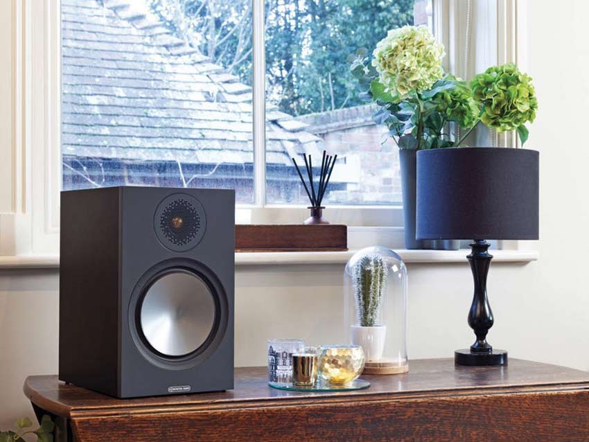 Loa Monitor Audio Bronze 100