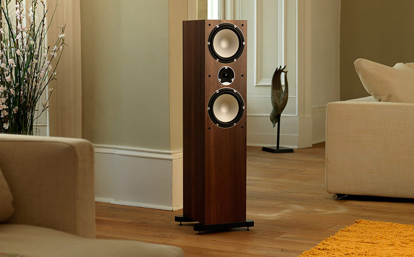 Loa Tannoy Mercury 7.4