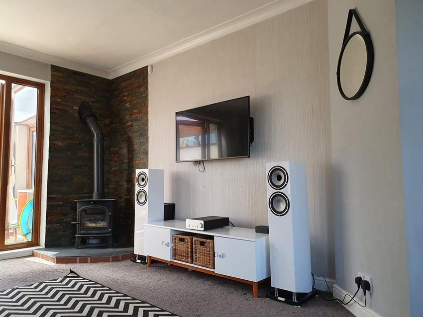 Loa Tannoy Revolution XT6F