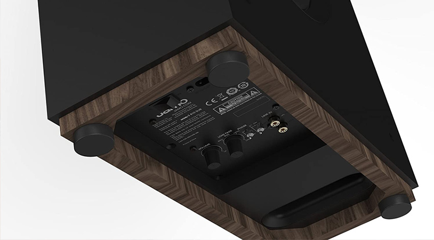 Loa Jamo S 810