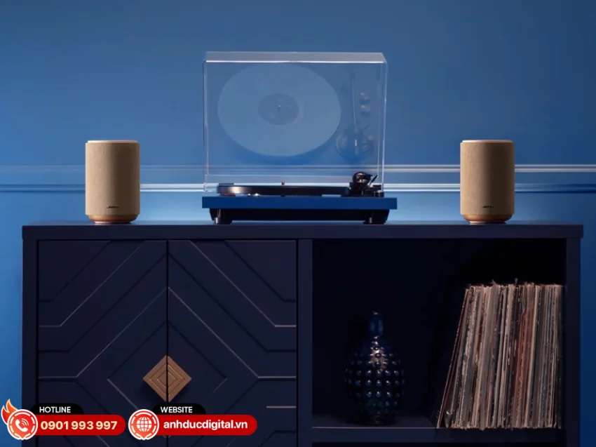 Loa Bose Lifestyle Ultra Speaker cho ph&eacute;p gh&eacute;p đ&ocirc;i stereo v&agrave; mở rộng &acirc;m thanh v&ograve;m
