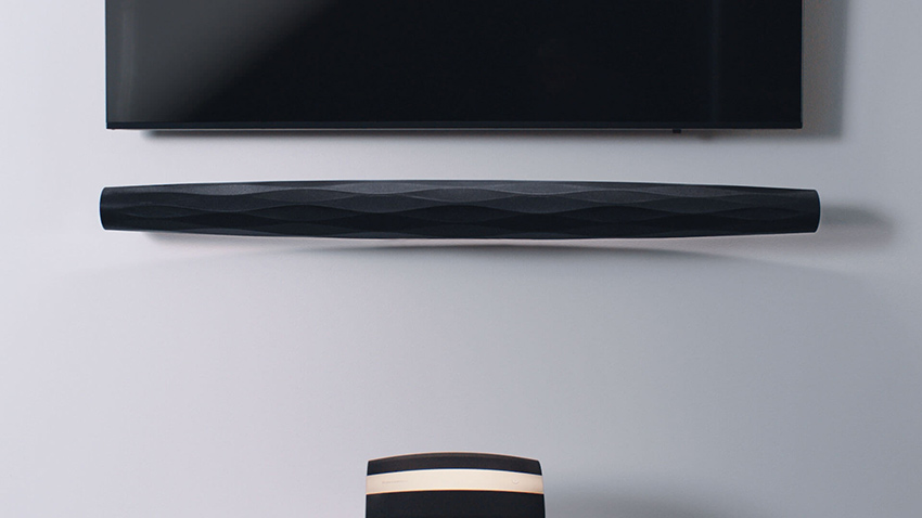 Loa B&W Formation Bar