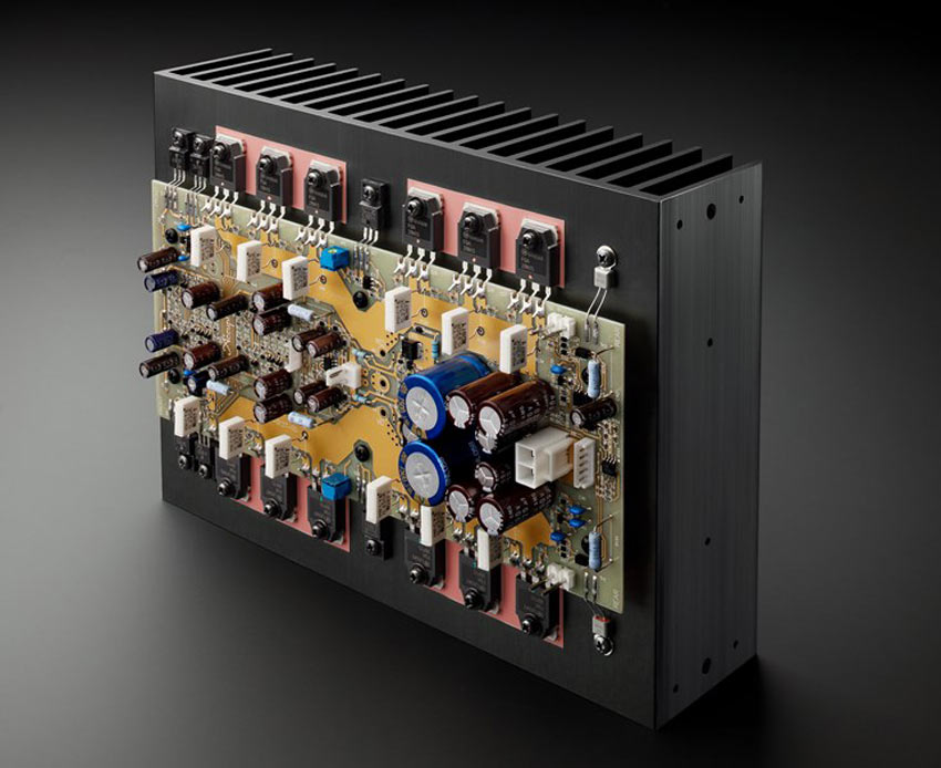 Accuphase E-380 13