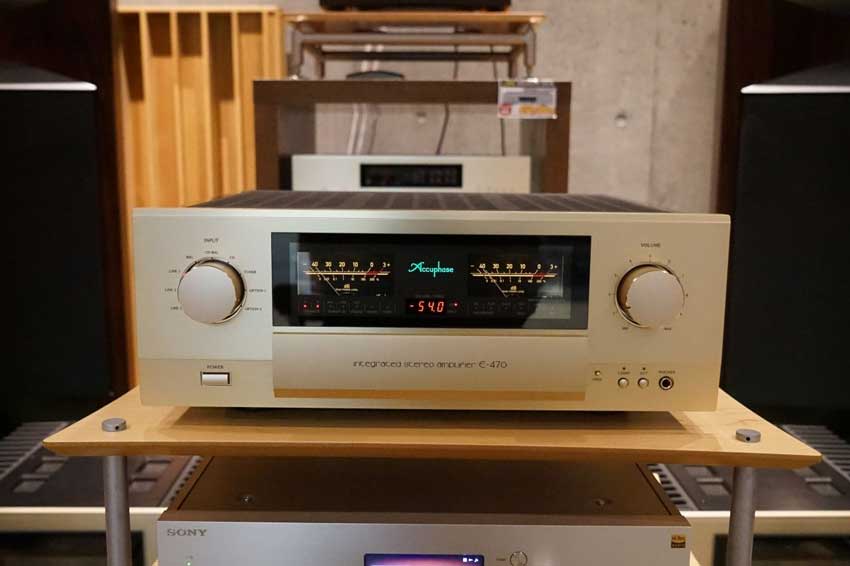 Accuphase E-470 12