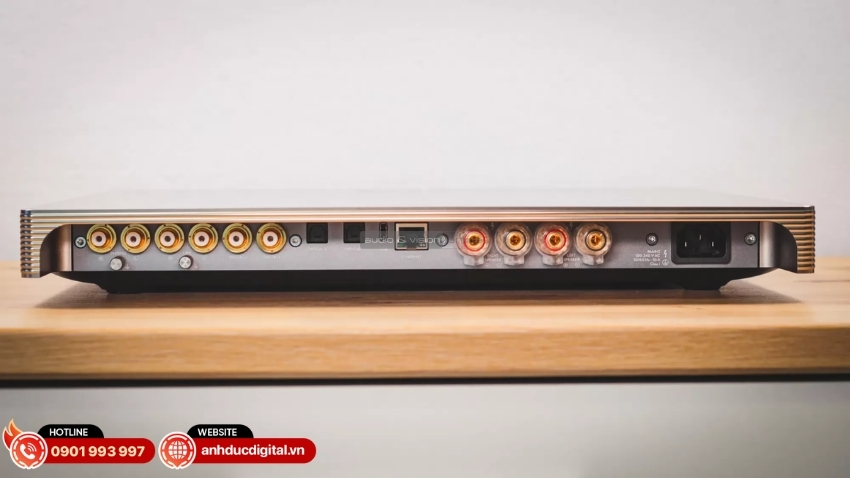 Amply Devialet Astra