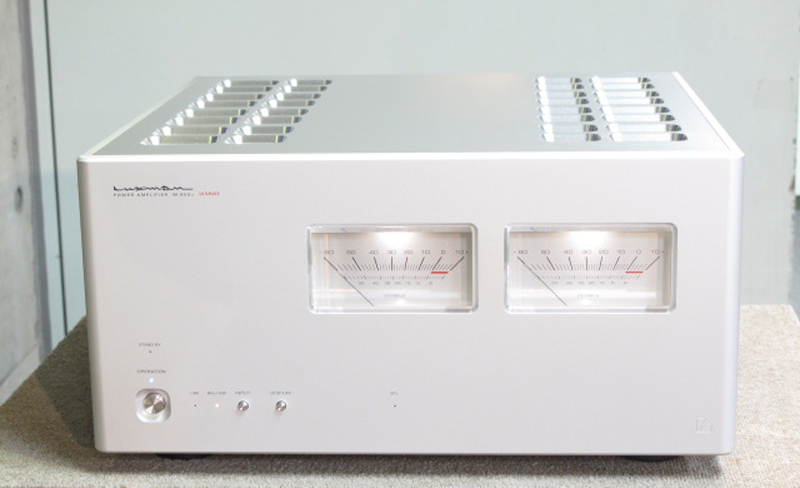 Luxman M-900u 11