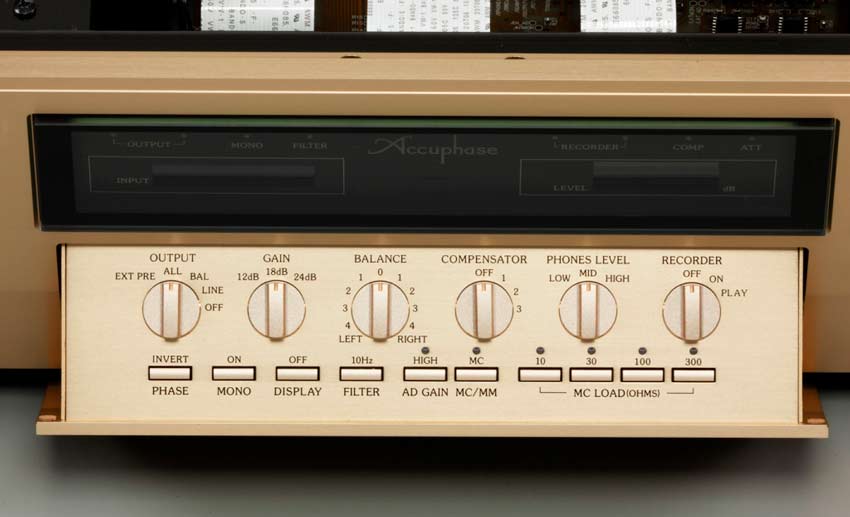 Accuphase C-2850 13