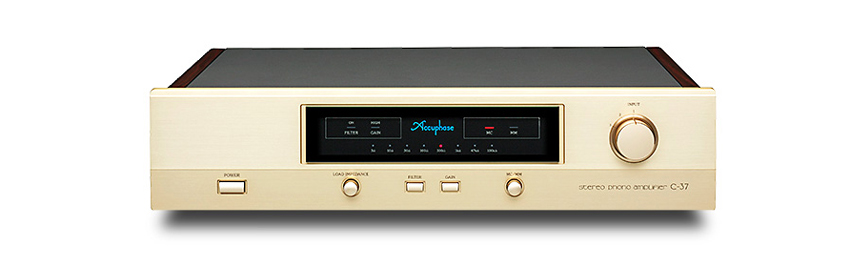 Accuphase C-37 11