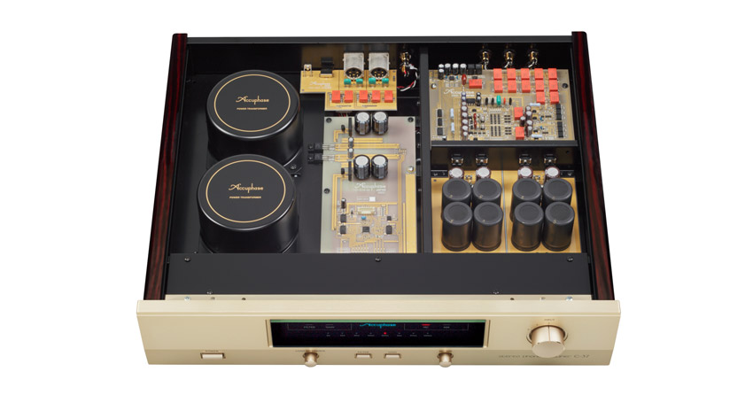 Accuphase C-37 13