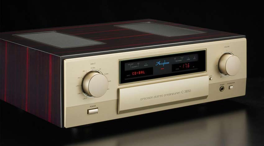 Accuphase C-3850 11