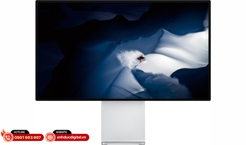 Apple-Pro-Display-XDR-2